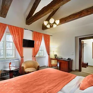 4* Hotel Lippert